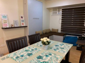 Comfy Avida IT Park Condo 50MBPS(1 BR) w/ Pool